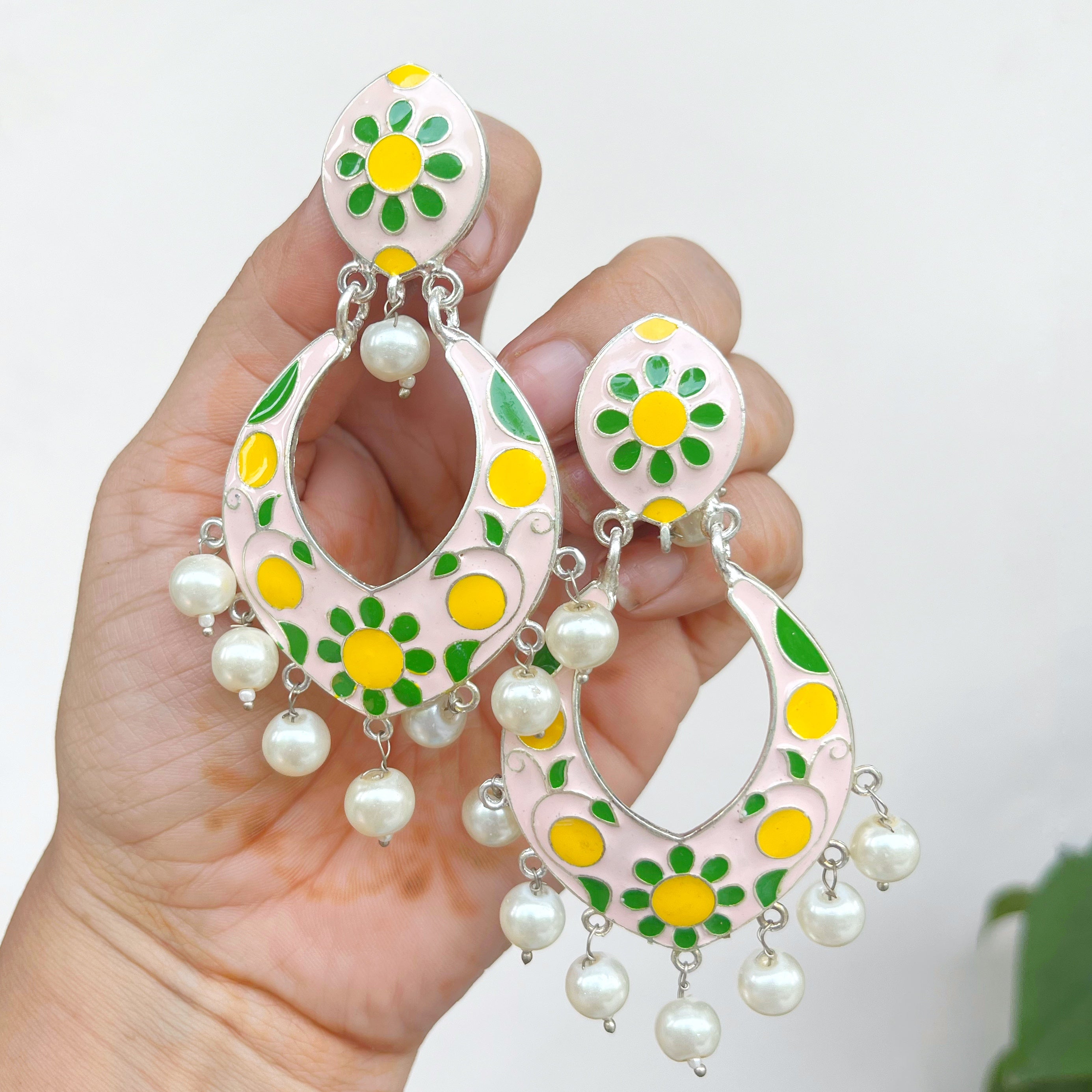 Sparkle This Diwali: Buy 2 Pairs of Earrings for Just ₹450!