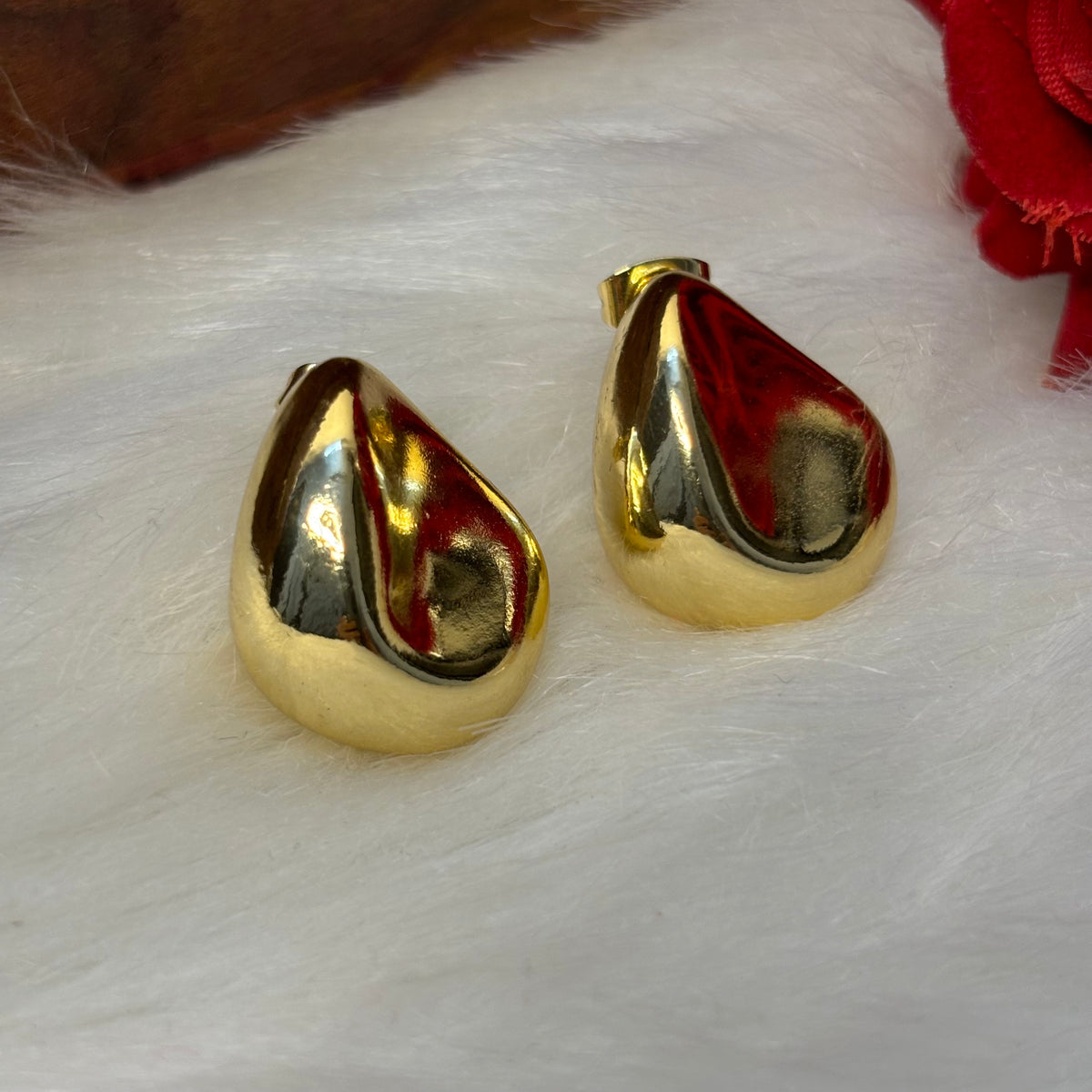 Golden Curve Office Earrings