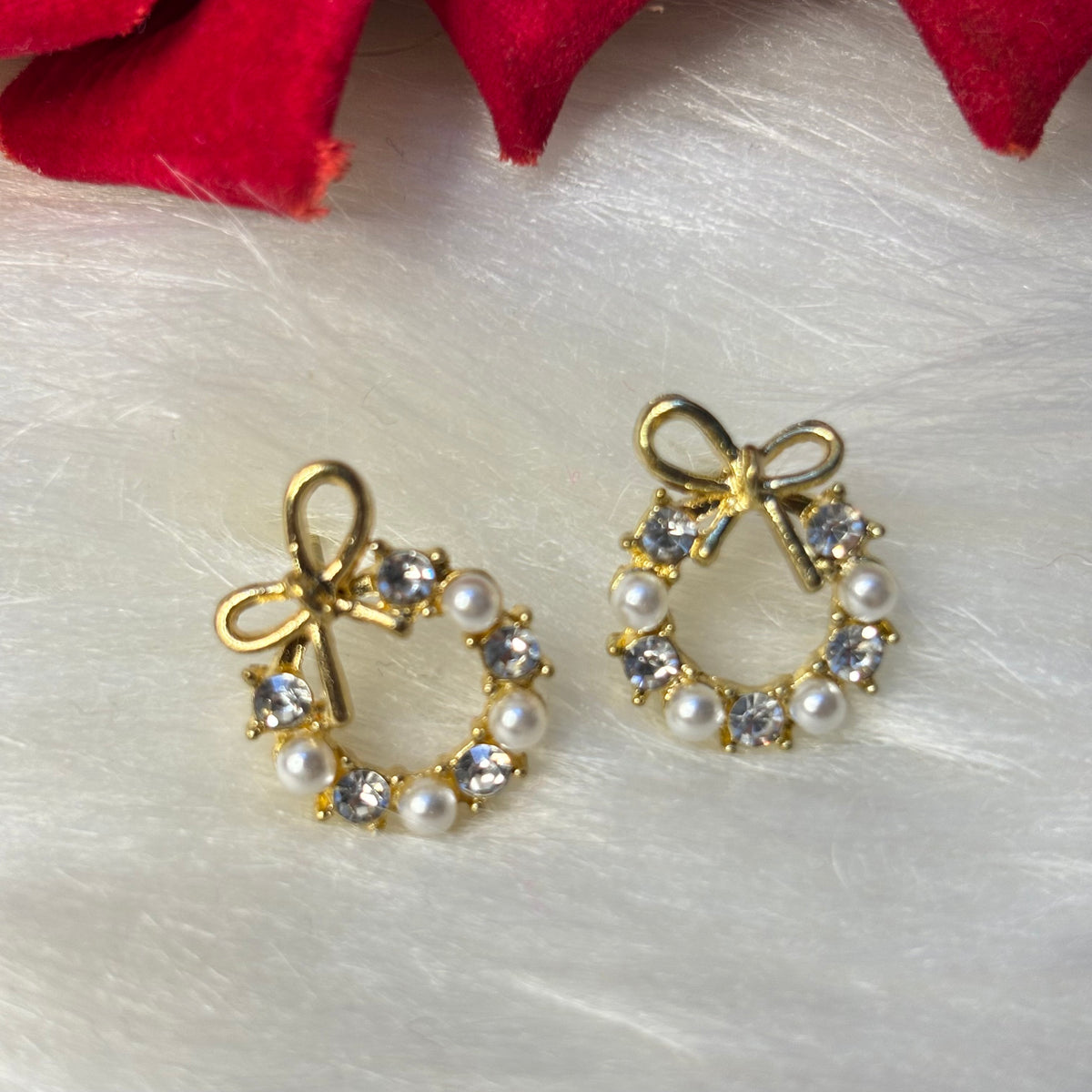 Crystal Pearl Bow Wreath Earrings