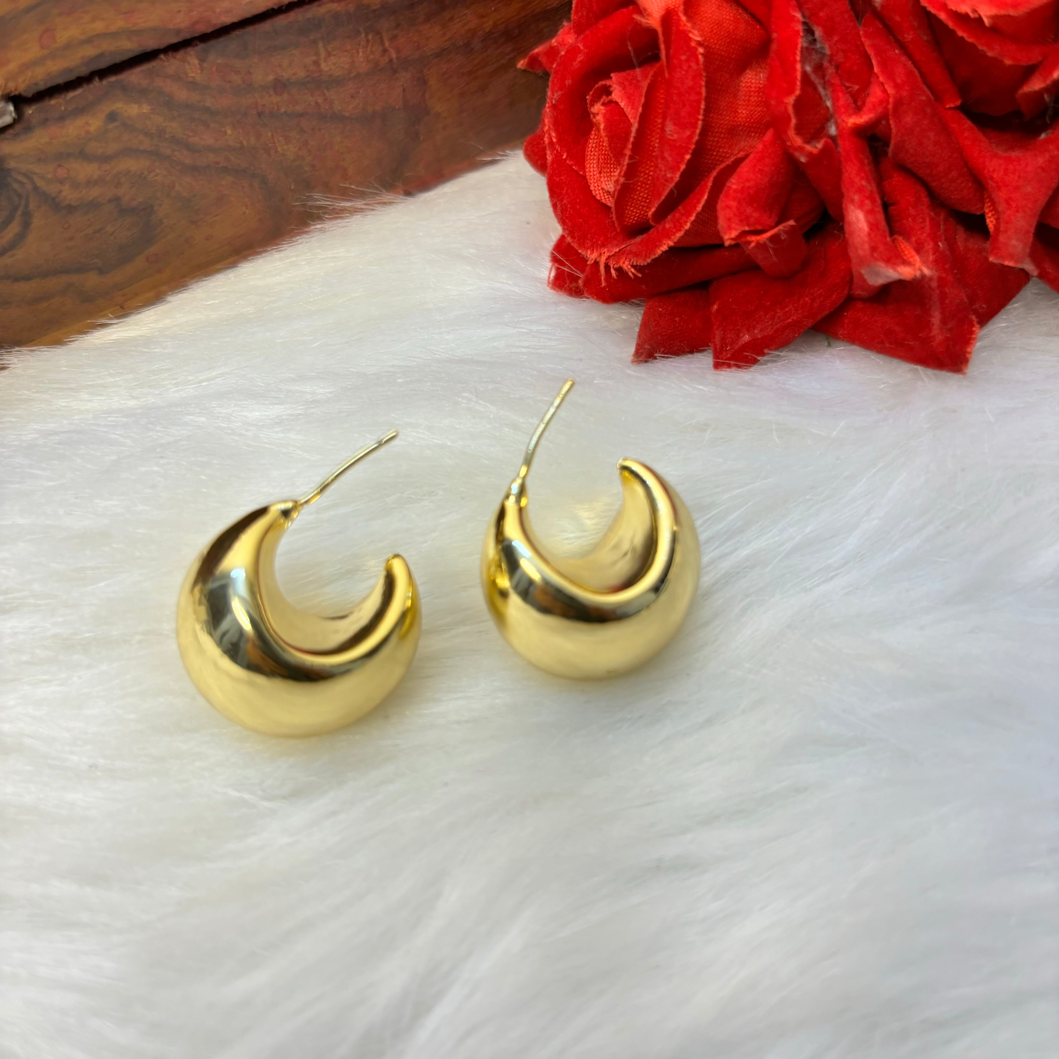 Dainty Gold Earrings