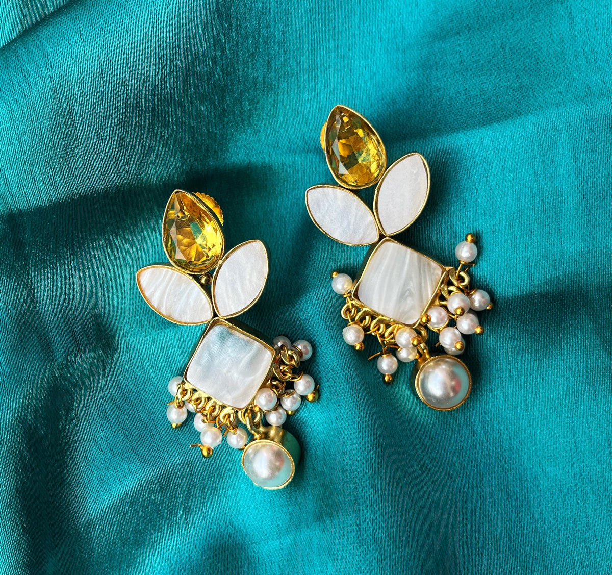 Druzzy White Stone-Studded Earrings with Pearl Drops